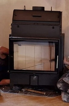 Romotop Heat W2G 70.50.01. Krbová vložka s výměníkem zánovní