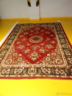 Kusový koberec s orientálním perským vzorem Rhiad