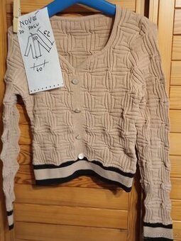 světlehnědý dámský svetr do pasu, M/L