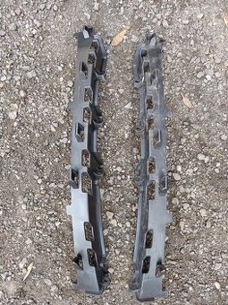 Vw Sharan 7n 2011 -  držák predni lampy L+P originál