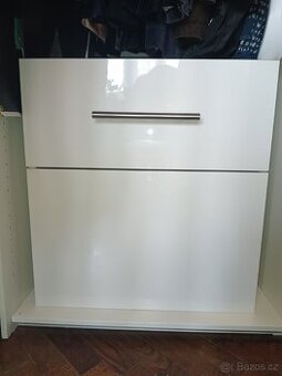 ikea Besta skříňka