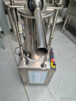 Hydraulická plnička klobás 25 L