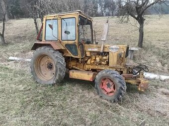 Bělorus  MTZ 82