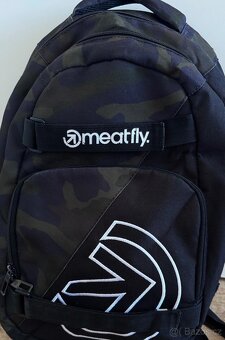 Školní batoh Meatfly maskáč, 24 L
