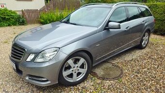 Mercedes-Benz E350 4matic Combi