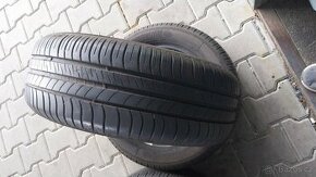 Prodám 2 x letní pneu Michelin 185/55/15