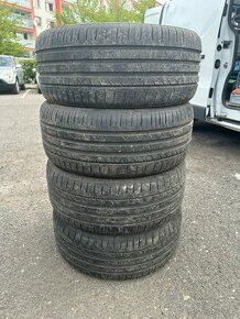 Letni pneu 245/40/R18 - 1