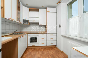 Pronájem bytu 3+1 62 m2 s balkónem, na ulici Ukrajinská v Os