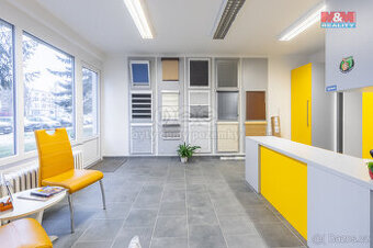 Prodej obchodního prostoru, 53 m², Strakonice, ul. Na Ohradě - 1