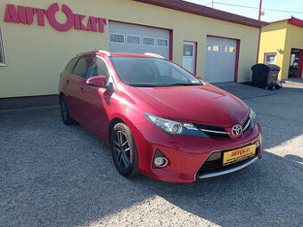 Toyota Auris 1.6i CZ/1Maj/2x sadaPneu