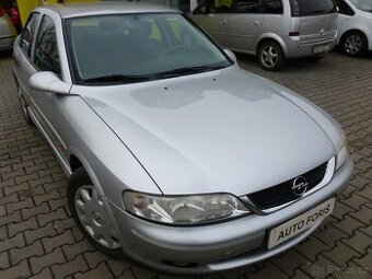 Opel Vectra 1.8 16V 1.majitel NOVÉ V CZ