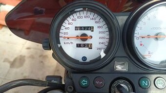 Honda hornet 600