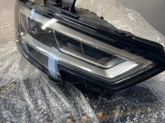 8V0941034C světlo pravé Audi a3 8V lift