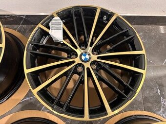 original r19 BMW 5er G30 G31 635 Night Gold 689483