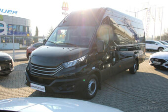 Dodávka Iveco Daily 35S 18HA 8V, 2.3, 129kW, r.v. 2023 AT/8