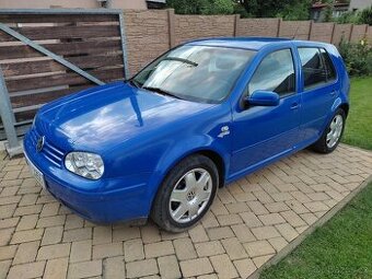 Volkswagen Golf 4 1,6 123.000 km r.v 2000
