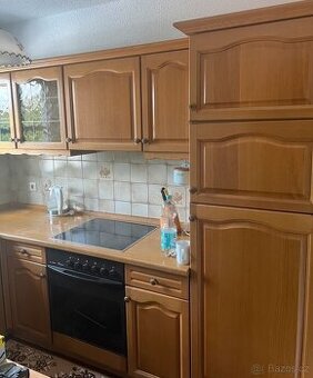 Dřevěná rustikální kuchyně ROZÁRKA