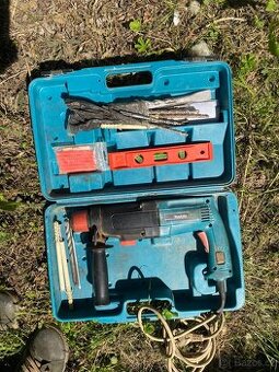 Vrtací kladivo Makita HR2400