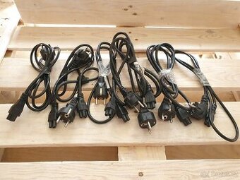 8x napájecí kabel do nabíječky od Notebooku. Vše : 175kč
