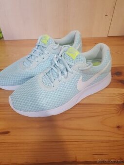 Nike boty 39,5