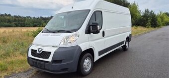 Dodávka s motorem IVECO 3,0 - pouze 128.000
