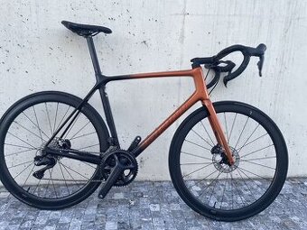 Giant TCR Advanced Pro Disc-Di2 Amber Glow /Ultegra /L