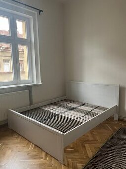 Postel Ikea 160x200 + lamelové rošty Ikea LEIRSUND