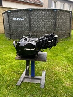 motor pitbike