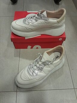 Kožené Wonders dámské volnočasové tenisky 3602 bílé