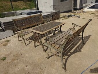 Litinový zahradní nábytek