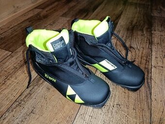 Dětské boty na běžky FISCHER