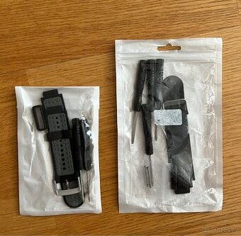 Náhradní řemínek na hodinky Garmin Forerunner 235