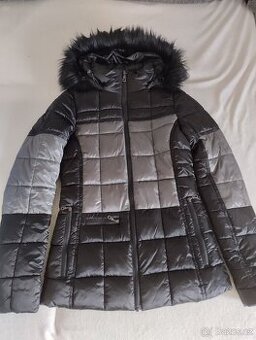 Dámská, dívčí lyžařská souprava XS,zimní bunda XS