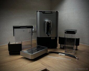 Kávovar SENCOR SES 9200CH (záruka do 10/2026)