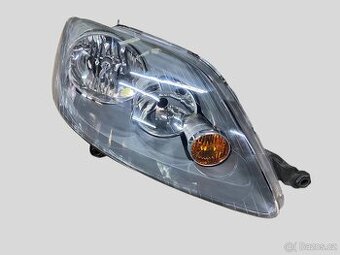 Pravé pření světlo VW Golf V PLUS r.v. 04 - 09