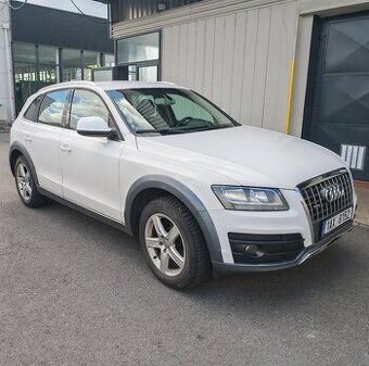 Audi Q5 2,0TDI 125kW quattro 1. majitel nebourané auto