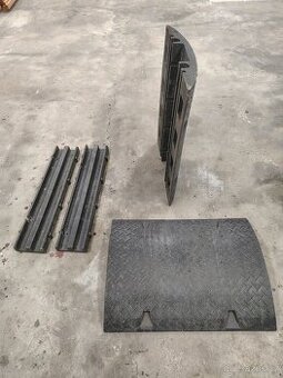 Chránič kabelů pojezdový