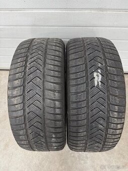 PNEU 245/45 R18