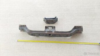 Ford Ranger – Příčka pod převodovku, silentblok převodovky