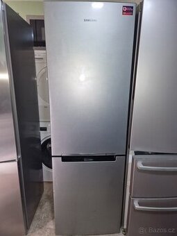 Lednička Samsung