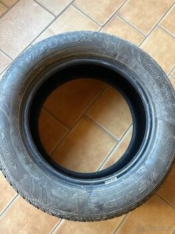 Celoroční pneu Fulda 215/60 r16