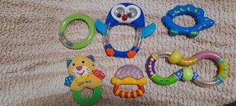 Hračky pro nejmenší-chrastítka,šustítka