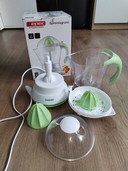 Elektrický citrusovač odšťavňovač