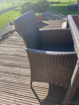 Prodám zahradní nábytek