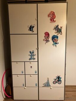 Šatní skříň VISTHUS Ikea