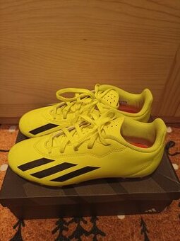 Dětské kopačky Adidas, vel. 37 1/3.