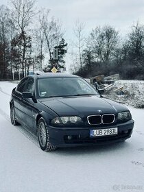 BMW E46 323i - 1