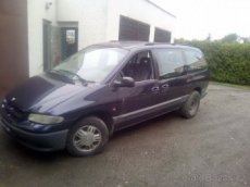Chrysler voyager 2.5 td - 1
