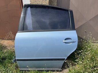 Levé zadní dveře VW Passat b5 sedan