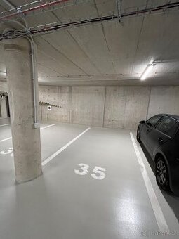 Pronajmu parkovaci misto Opustena 4, Brno